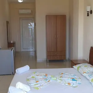 ** Hotel Oasis Drymades Albanië